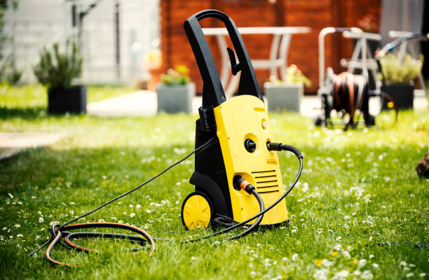 Animal Enclosure Cleaning in Bentleyville, PA